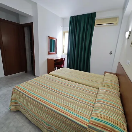 Hotel Camposol 2*