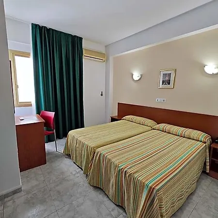 Ξενοδοχείο Camposol 2*